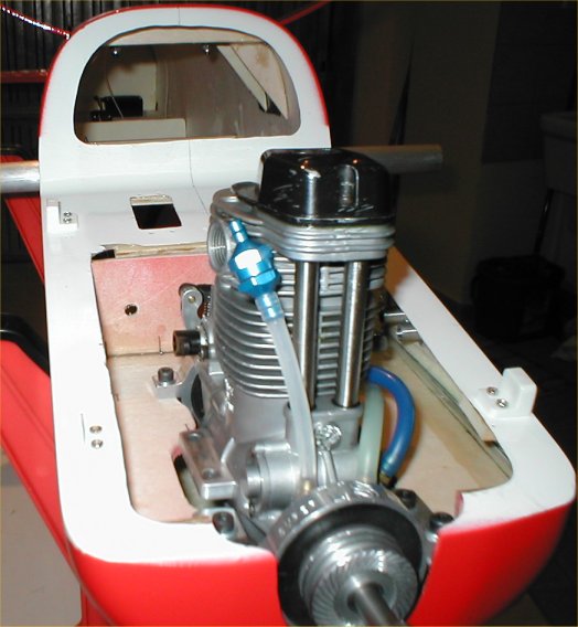 ExtraV2Motore2.JPG (54221 byte)