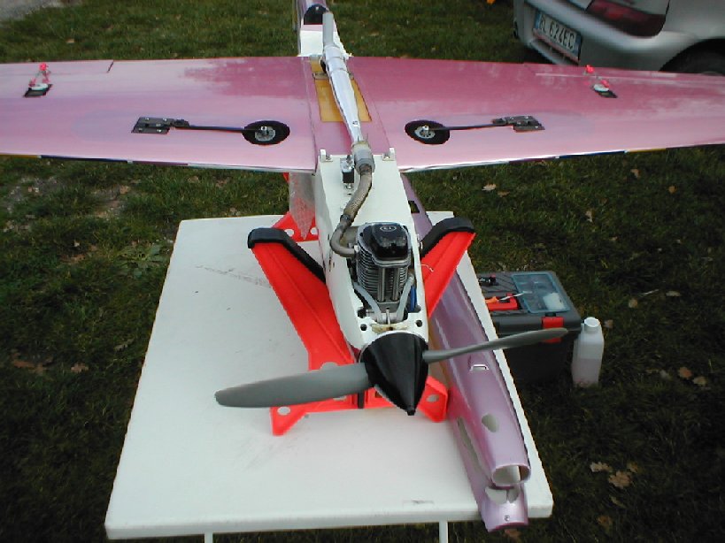 TopLine2.JPG (92860 byte)